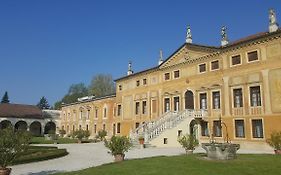 Villa Curti